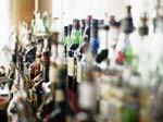 Flaschenreihe in der Bar